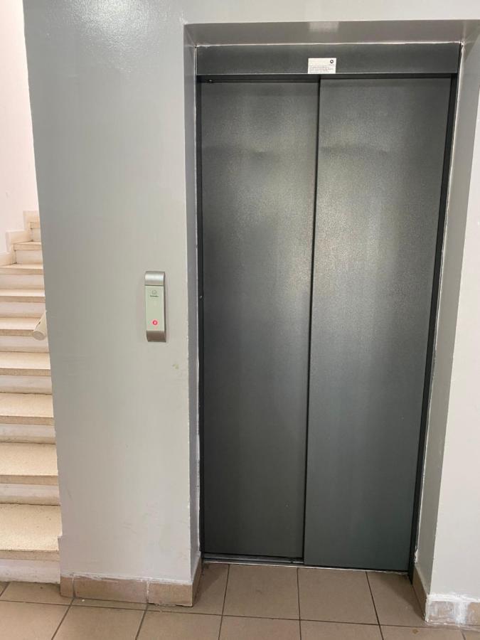 Hill Apartment ベオグラード エクステリア 写真